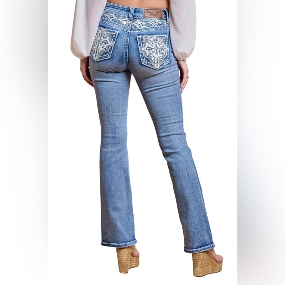 Westfield Eagle High Waist Boot Cut Jeans, Embroidered  Light Wash Jeans 7